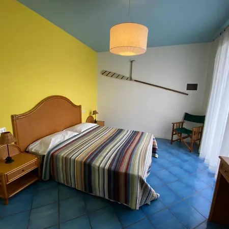 Aparthotel Ambra 4*